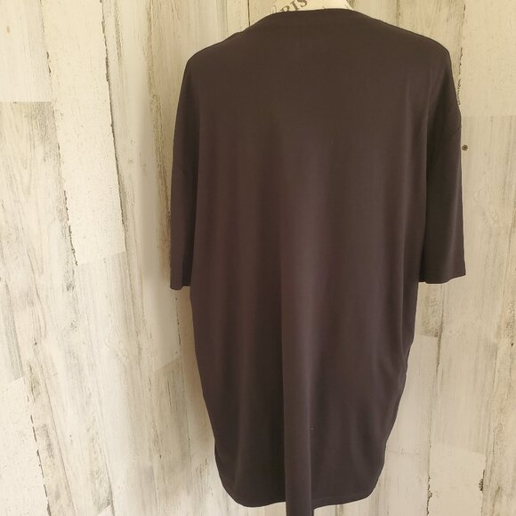 NWT PRESS LAB "TOO OLD FOR THIS SHEET" GRAPHIC T-SHIRT - Picture 4 of 5